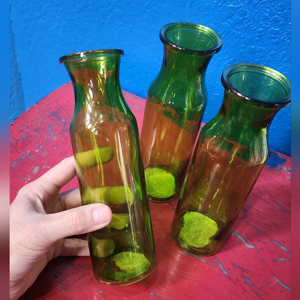 Bundle of 3 green glass vases